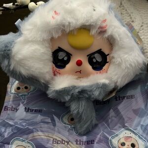 Baby three romantic ocean stingray with special eyes